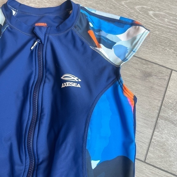 Axesea retro printed zip up blue surf style bathing suit size 10 - Picture 3 of 10